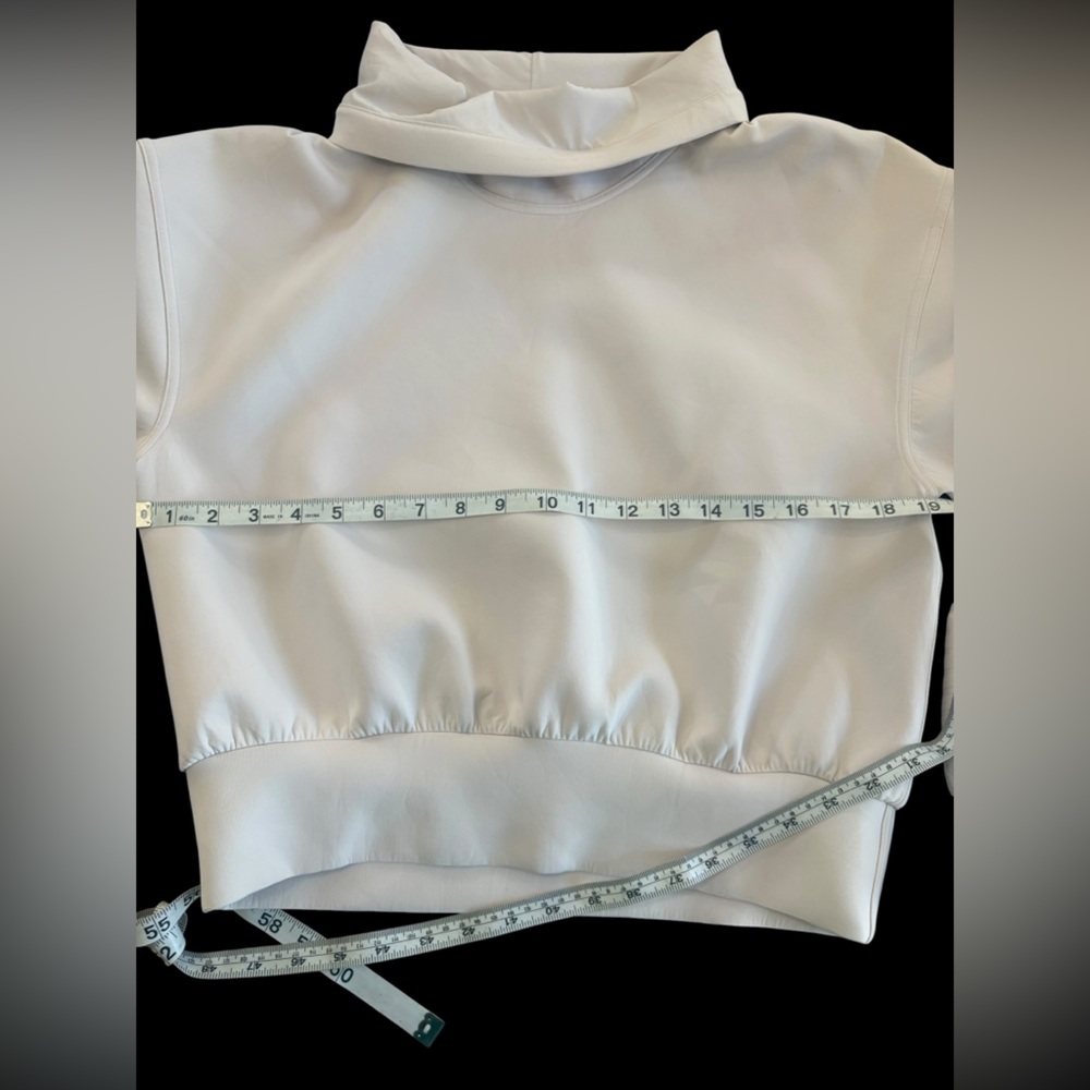 Lululemon Full Flourish Pullover, light chrome - Picture 5 of 6